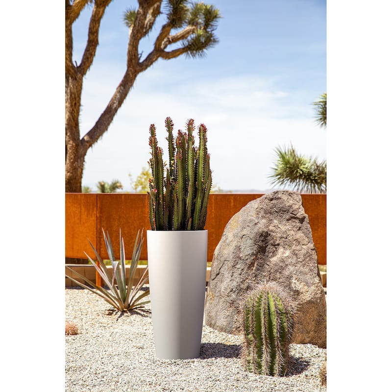 Veradek Mason Series Selena 28" Planter