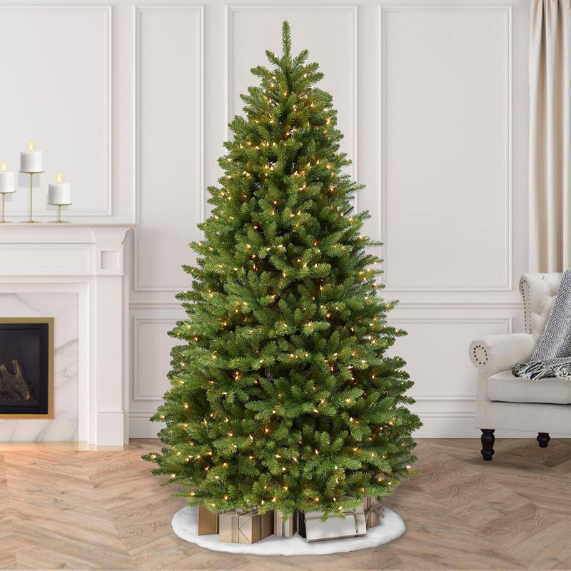 7.5' Pre-lit Fraser Fir Grand Tree Artificial Tree 750 Clear Lights - Green