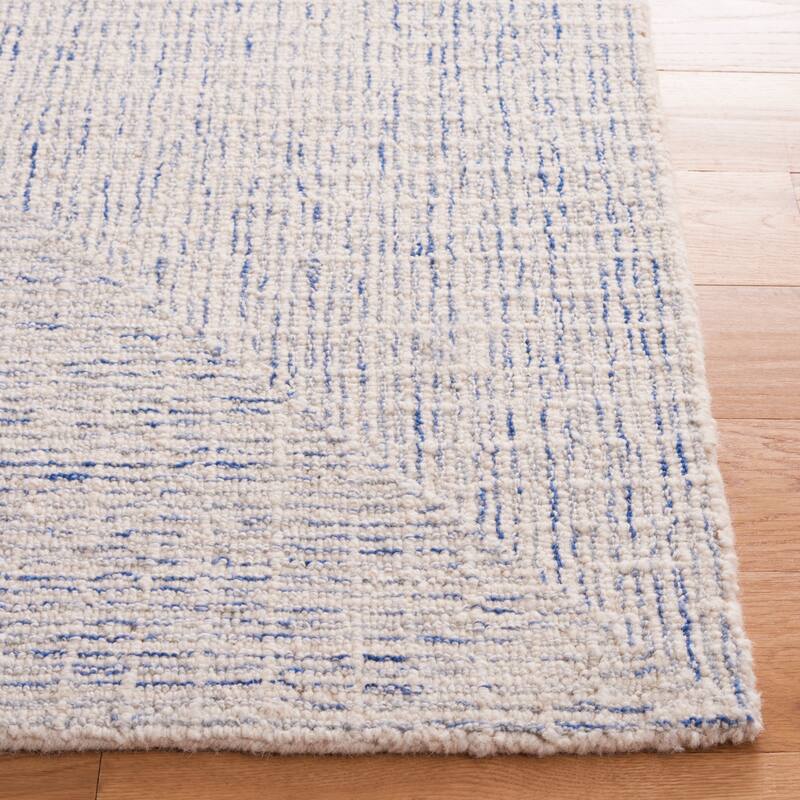 SAFAVIEH Handmade Abstract Cemile Modern Wool Rug
