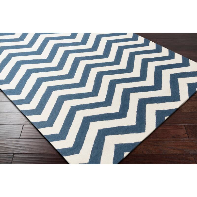 Mesquite Flatweave Chevron Area Rug