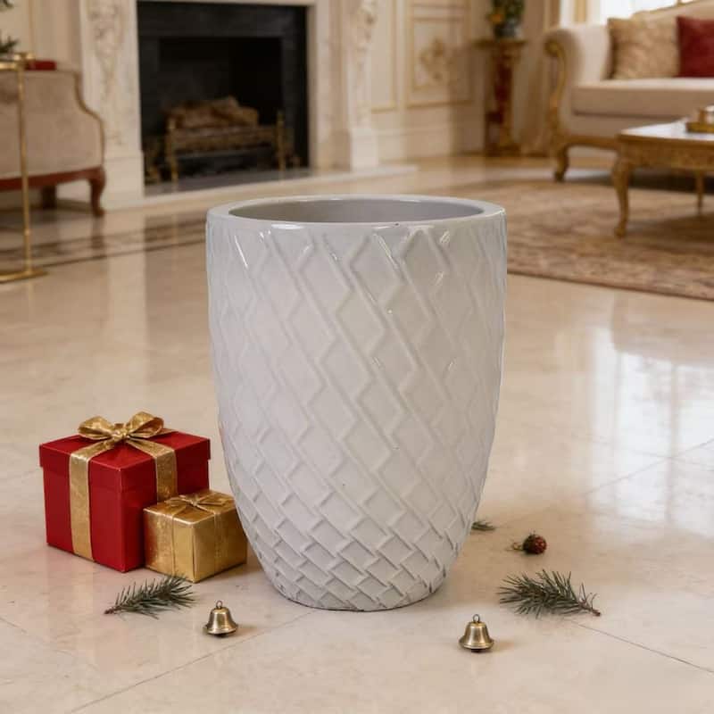 Elegant Ceramic Pot with Diamond Pattern for Indoor-Outdoor Plants