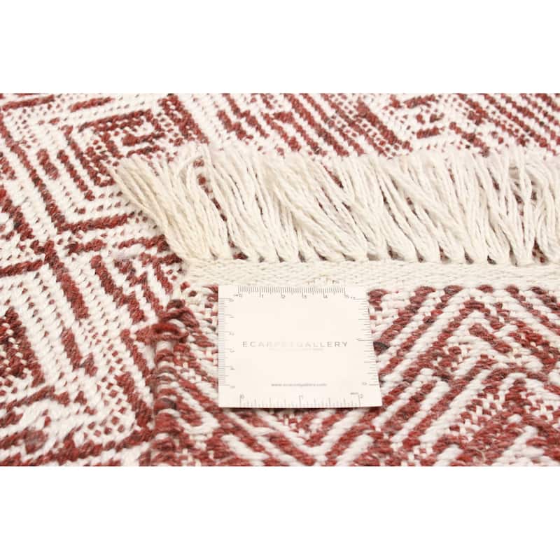 Sienna Burgundy Rug 5'1" x 8'0" - 5'1 x 8'0