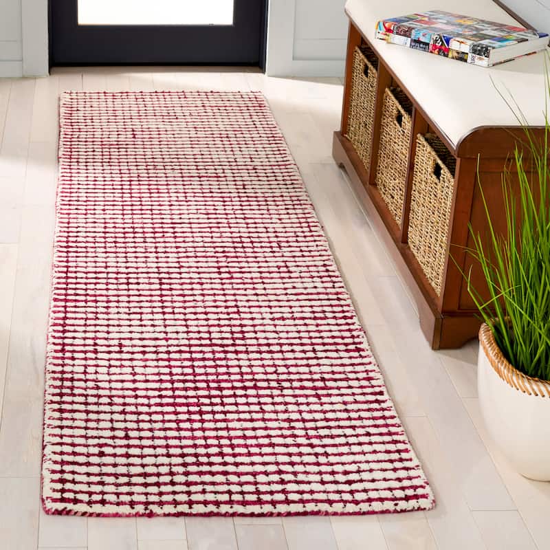 SAFAVIEH Handmade Abstract Maryla Modern Wool Rug - 2'3" x 8' Runner - Red/Ivory