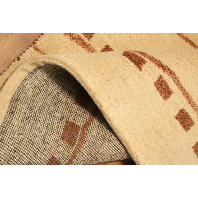 Hand Knotted Oriental 100% Wool Carpet Modern Modern Beige & Ivories Gabbeh Area Rug - 5' 11'' X 4' 0''