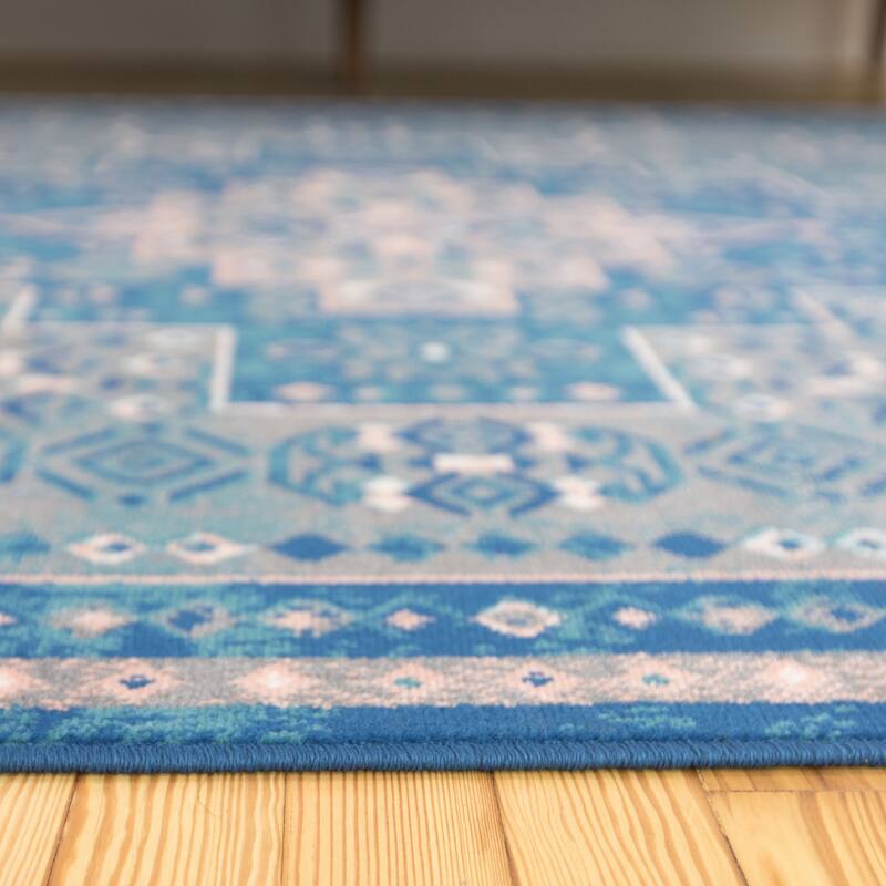 Semih Oriental Medallion Area Rug