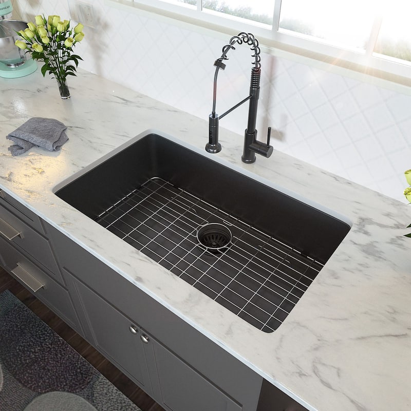 28 inch Undermount Kitchen Sink in Black