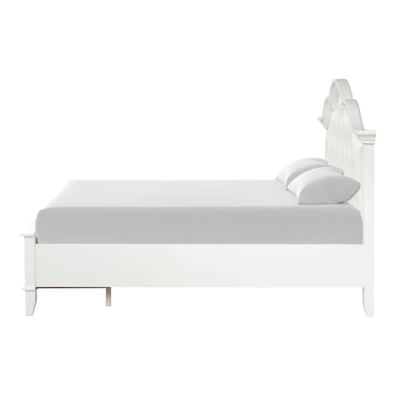 Furniture of America Lindsey Traditional 5-Piece White Platform Bedroom Set with Tufted Headboard