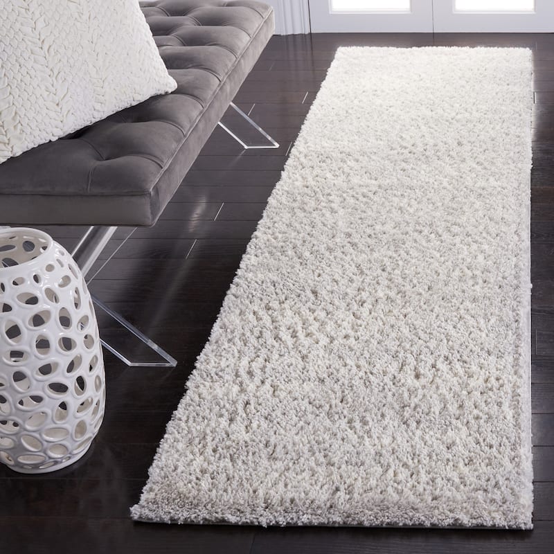 SAFAVIEH Berber Shag Rafaele 1.25-inch Thick Rug - 2'3" x 8' Runner - Grey/Ivory - Runner
