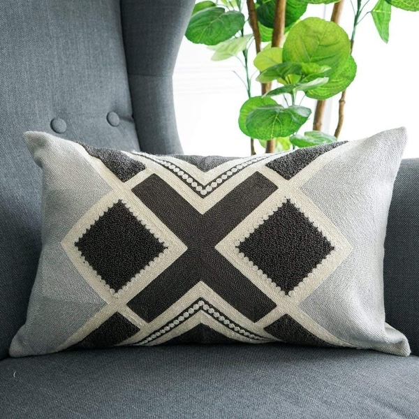 Bed and best sale bath decorative pillows