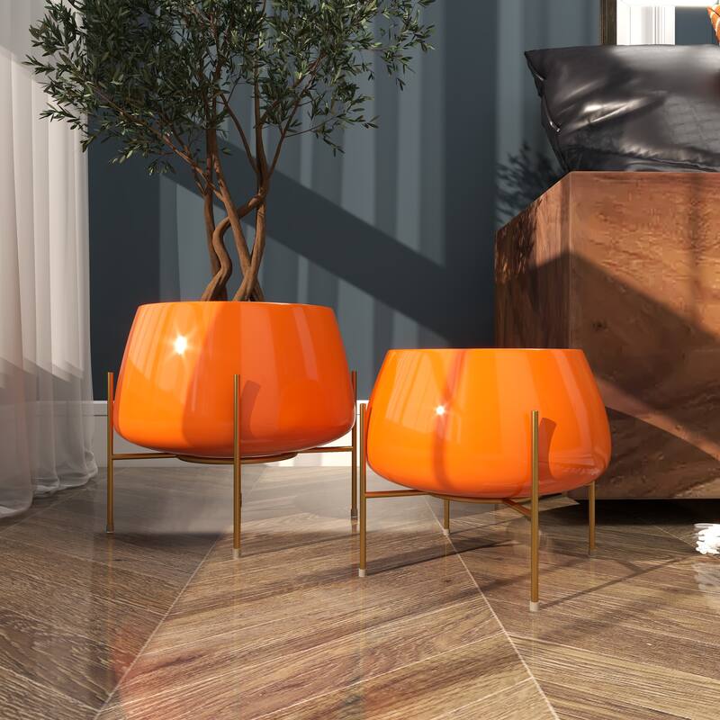 Iron Contemporary Planter (Set of 2) - 8' x 10'