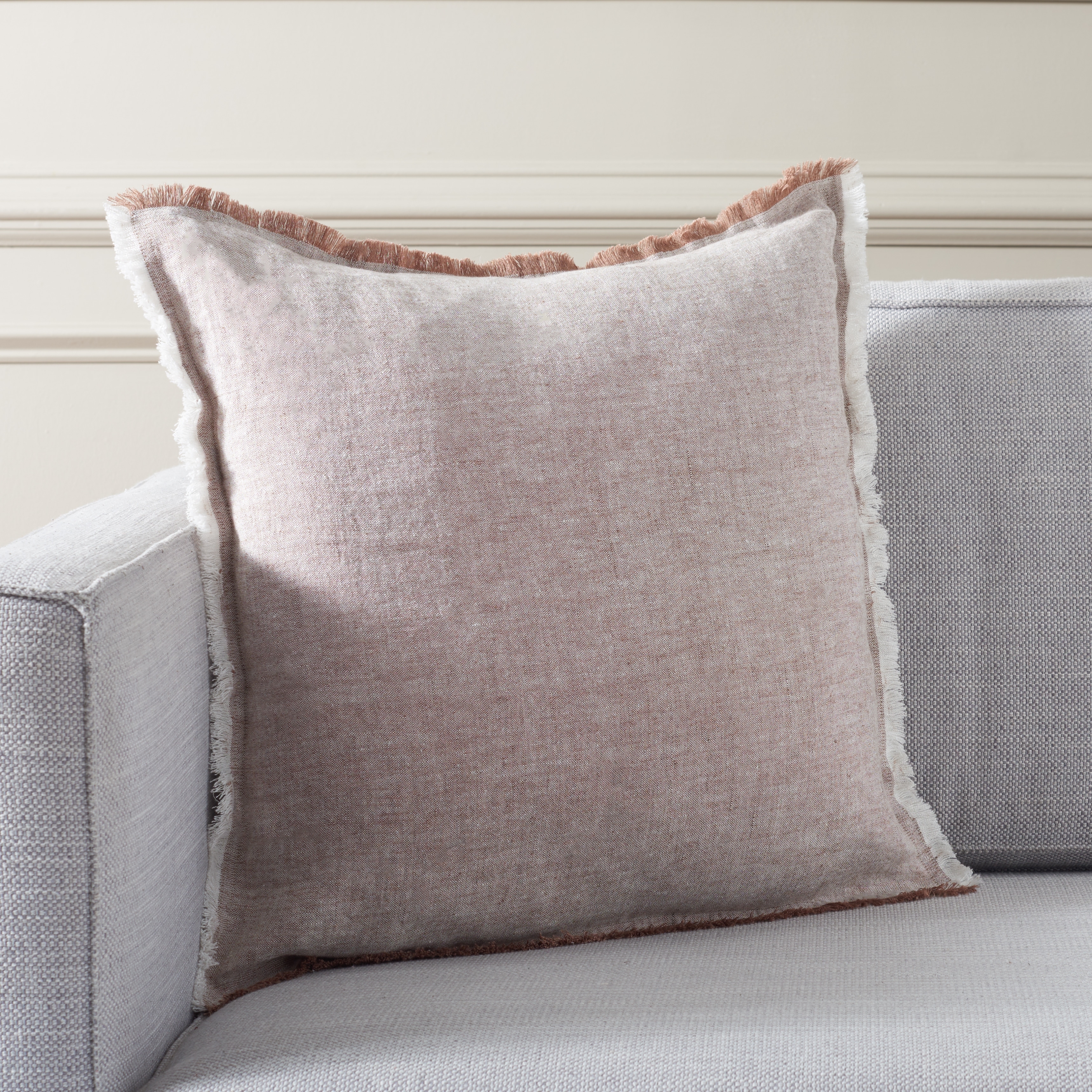 SAFAVIEH Home Theia 20-inch Blush/White Decorative Pillow