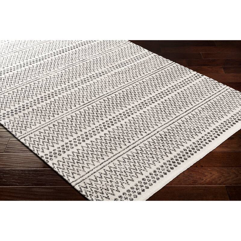 Livabliss Peggie Moroccan Chevron Cotton Area Rug