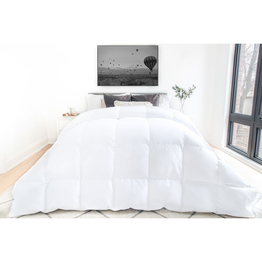 Highland Feather 700 Loft European White Down Bordeaux Duvet/Comforter 700TC Casing with Corner Ties