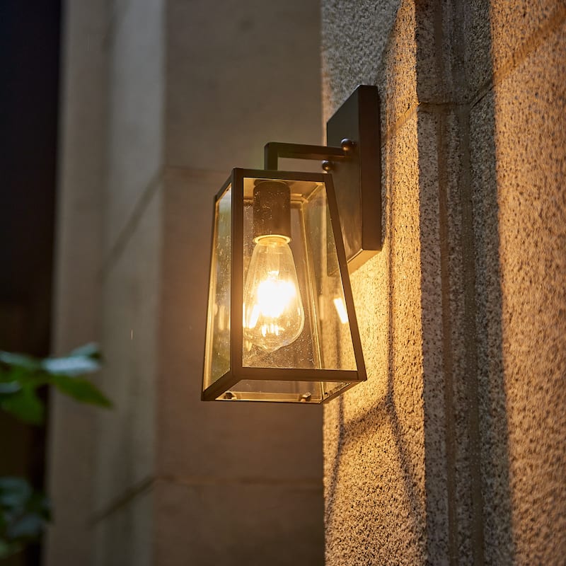 1 Light outdoor wall lamp with clear glass - 10.75"H x 4.8"W x 6.25"D