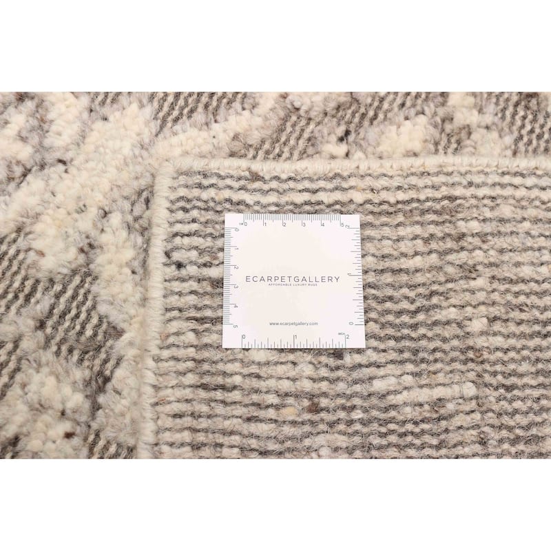 ECARPETGALLERY Hand-knotted Tangier Cream Wool Rug - 5'1 x 7'10