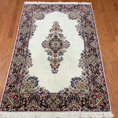 HERAT ORIENTAL Handmade Kirman Wool Rug - 4' x 6'