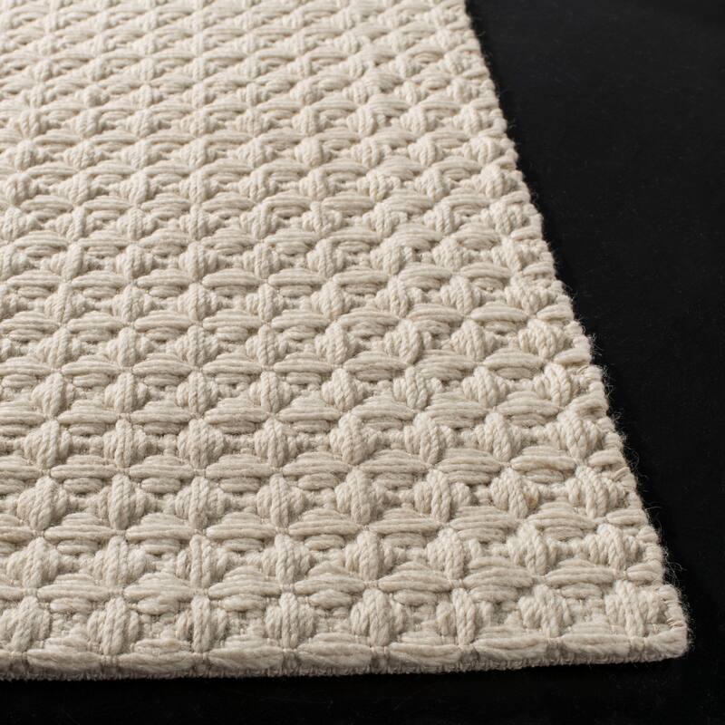 SAFAVIEH Handmade Natura Pavla Wool Rug