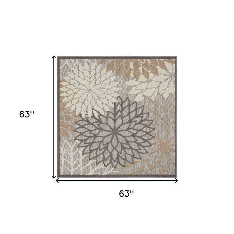 HomeRoots Contemporary Square Outdoor Rug - 5' Square