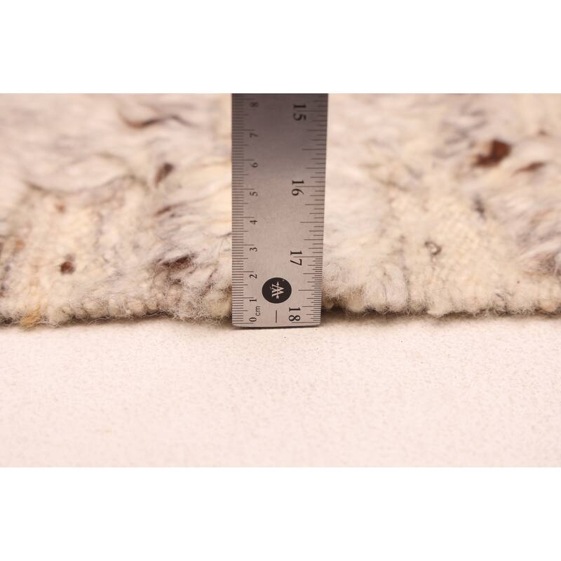 ECARPETGALLERY Hand-knotted Tangier Cream Wool Rug - 5'1 x 8'2