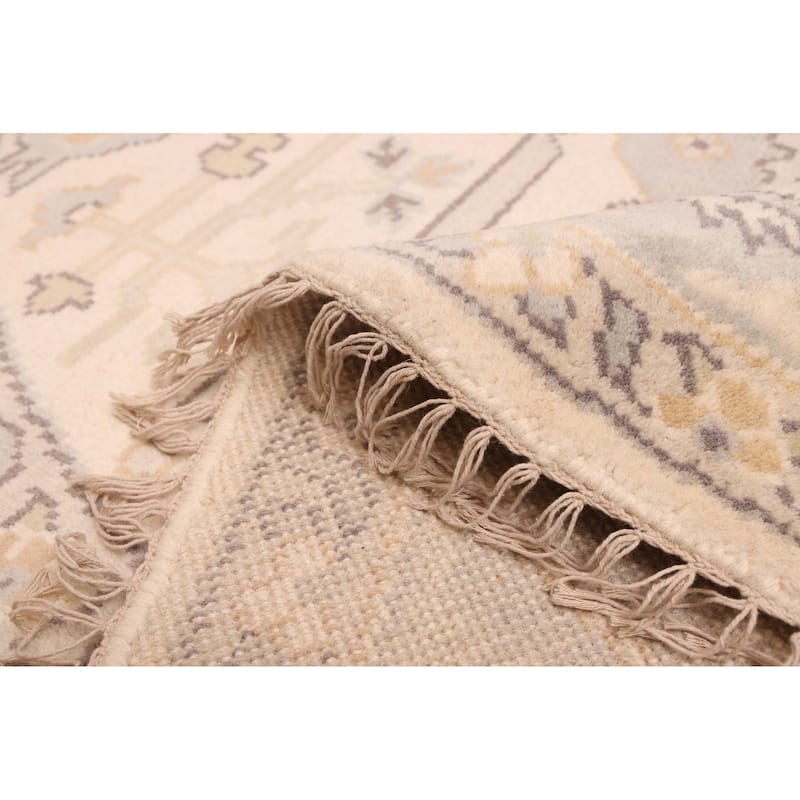 ECARPETGALLERY Hand-knotted Royal Oushak Cream Wool Rug - 8'0 x 8'0
