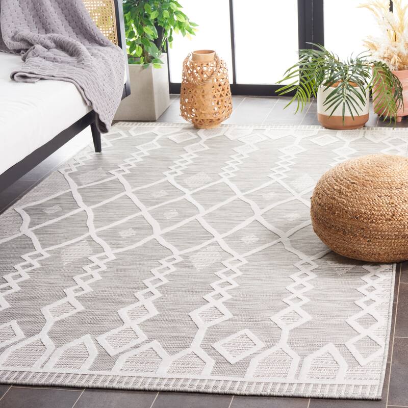 SAFAVIEH Cabana Marzhan Boho Waterproof Patio Backyard Rug