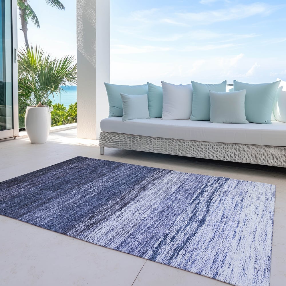 Machine Washable Indoor/ Outdoor Chantille Solid Ombre Rug
