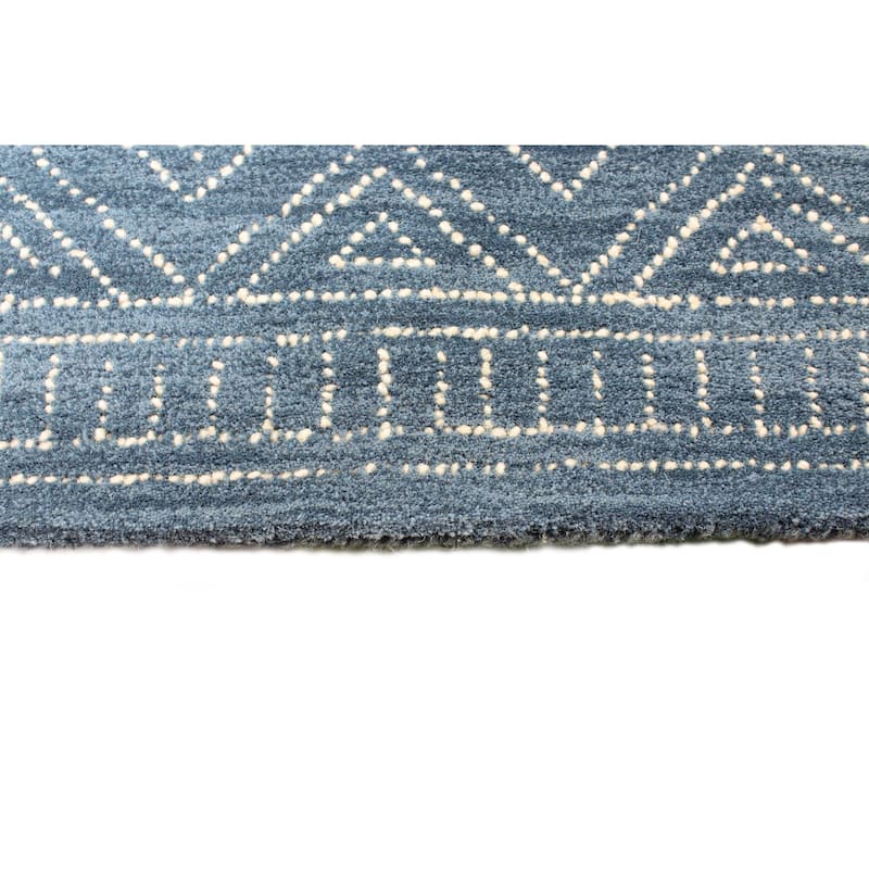 Bashian Ester Azure Transitional Area Rug - 9'6" x 13'6"