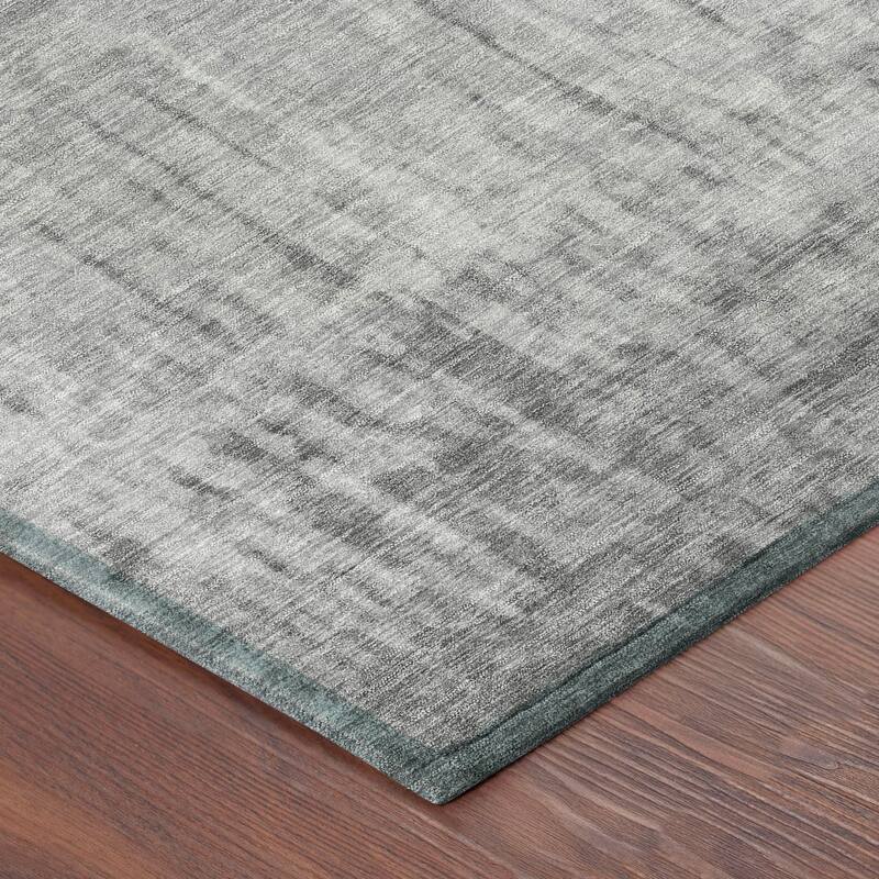 Machine Washable Indoor/ Outdoor Modern Ombre Chantille Rug