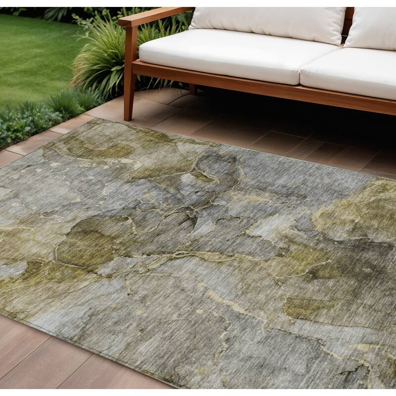 HomeRoots Abstract Transitional Rectangle Outdoor Rug - 9' X 12'