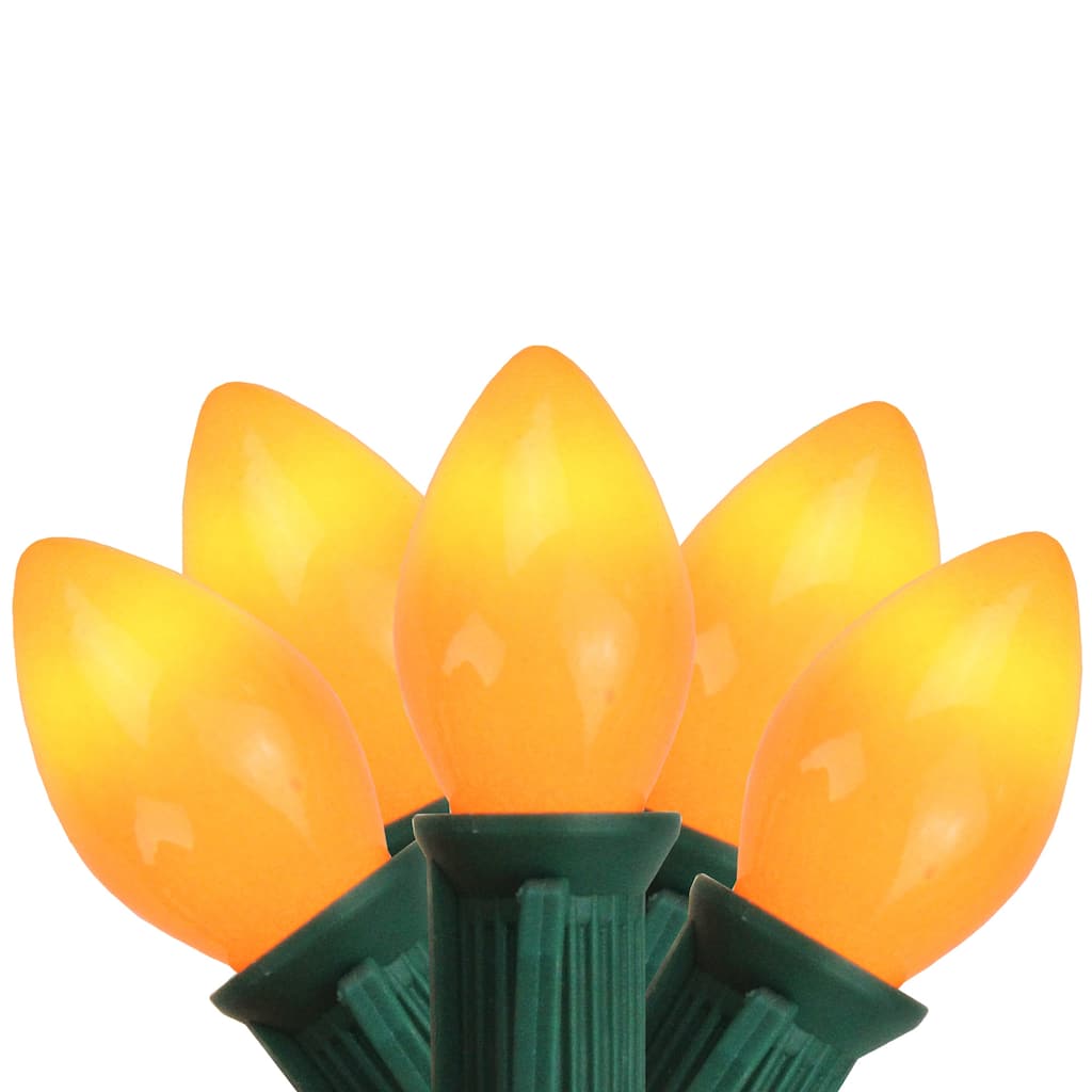 25-Count Opaque Orange C7 Christmas Light Set 24ft Green Wire - 24'