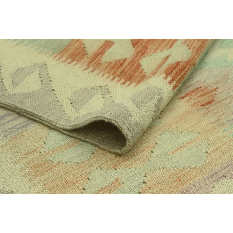 Sun Faded Flatweave Chasity Green/Red Rug - 6'6" x 9'9"