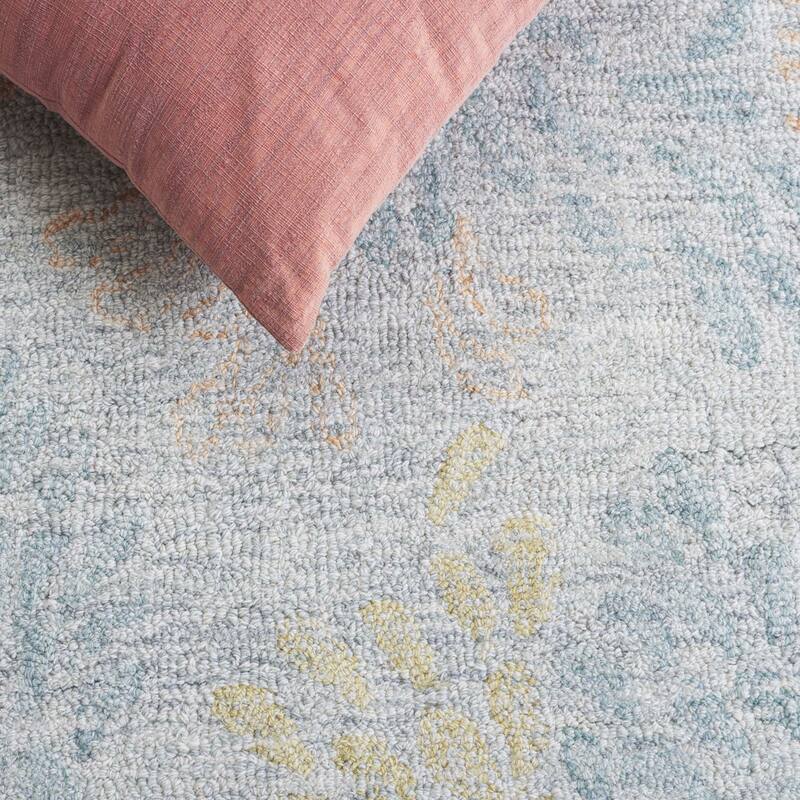 SAFAVIEH Handmade Jardin Venere Wool Rug
