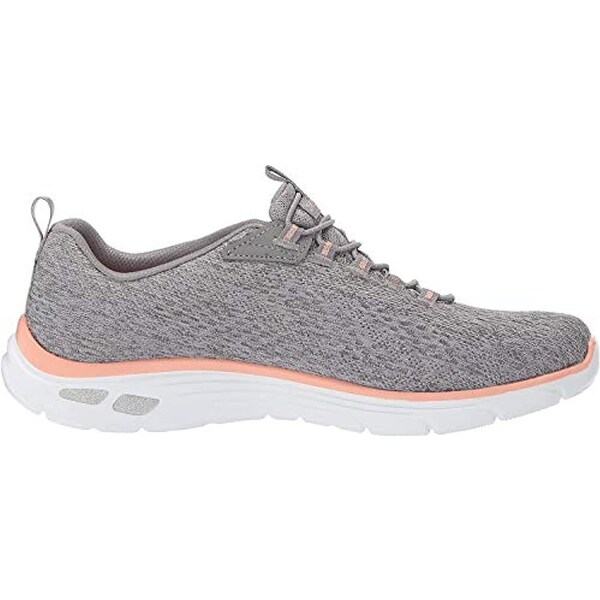 skechers lively wind