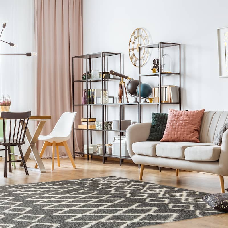 Gertmenian Thayer Jamila Modern Tribal Grey/White Shag Area Rug