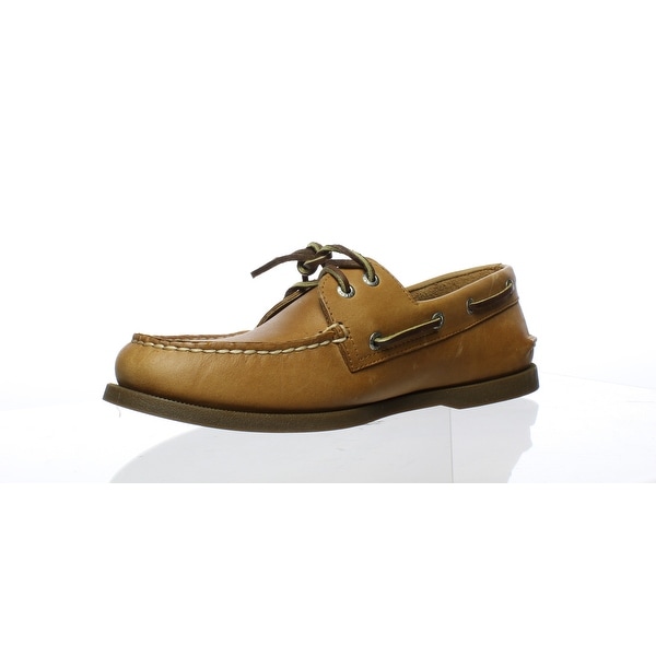 mens boat shoes size 9