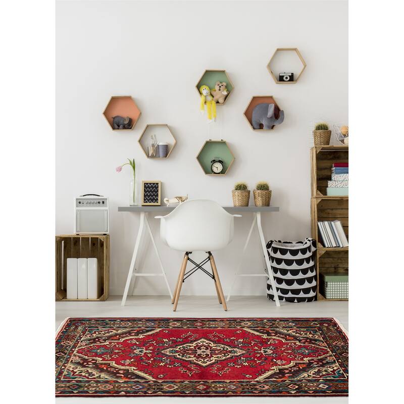 ECARPETGALLERY Hand-knotted Anadol Red Wool Rug - 3'9 x 5'1