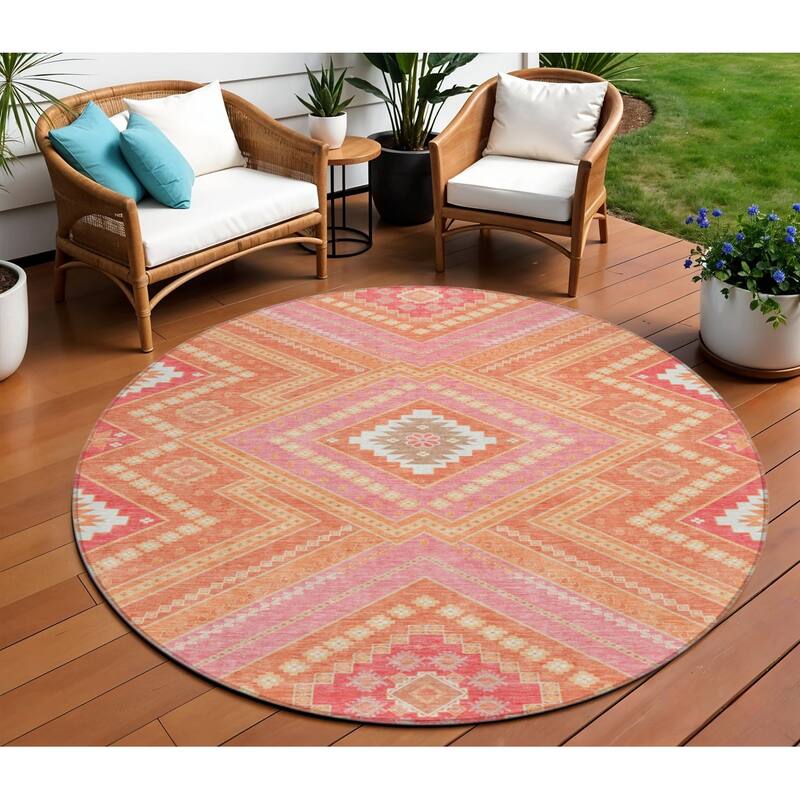 HomeRoots Tribal Transitional Rectangle Outdoor Rug - 8' Round