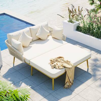 Outdoor Patio Daybed