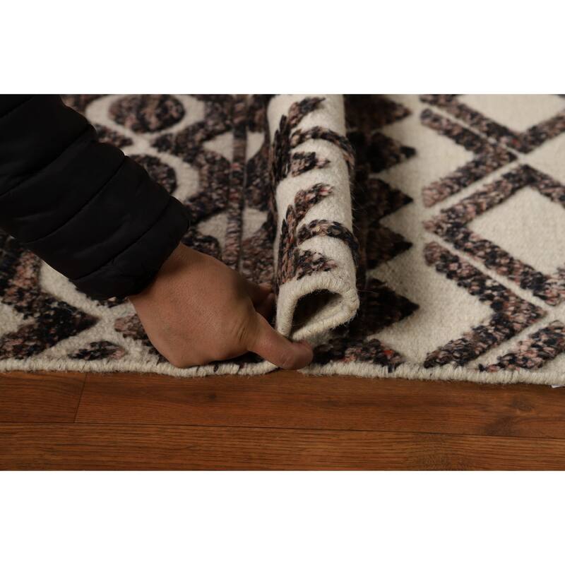 Geometric Moroccan Indian Accent Rug Handmade Beige Wool Carpet - 2'0"x 3'0"