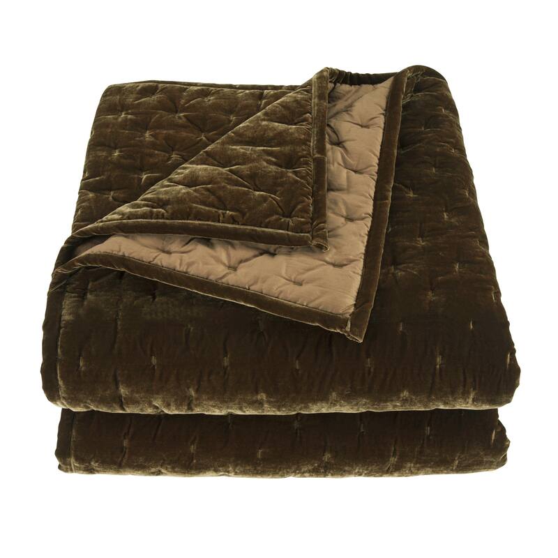 HiEnd Accents Stella Solid Color Faux Silk Velvet Romantic Modern Rustic 3 Piece Quilt Set with Pillow Shams