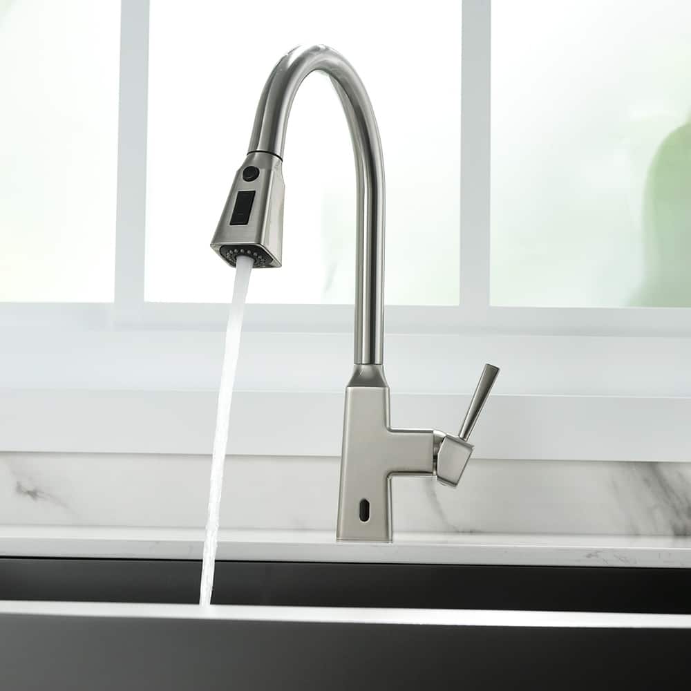 Single-Handle Touchless Kitchen Faucet with Pull Down Sprayer