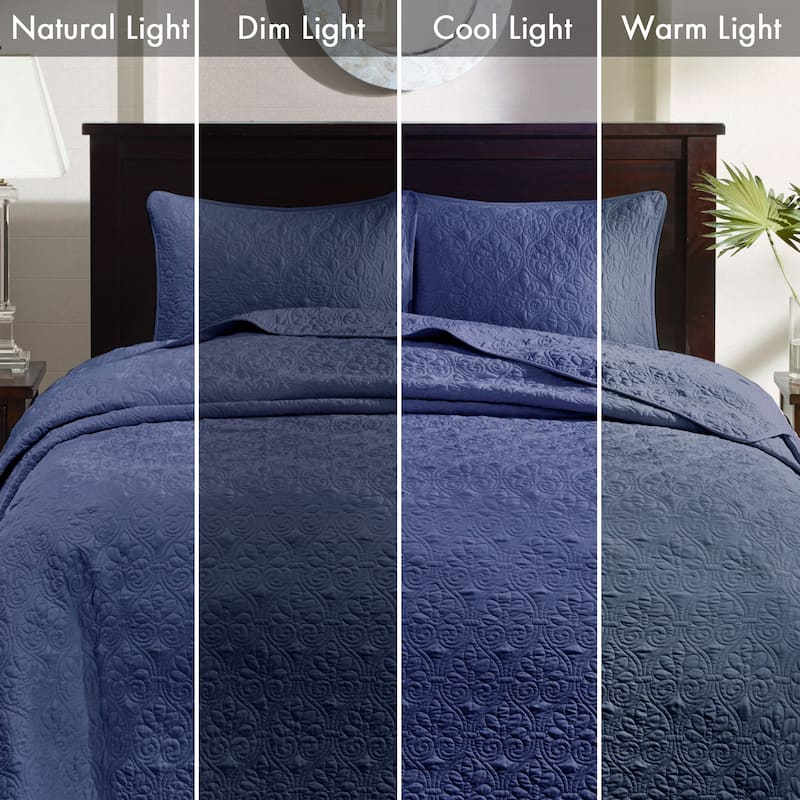 Madison Park Mansfield Reversible Oversized 3-piece Solid Texture Bedspread Quilt Set with Matching Shams