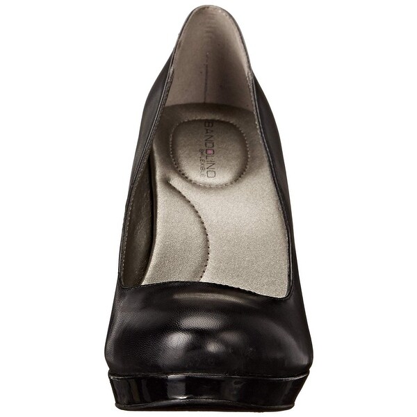 bandolino berta platform pump