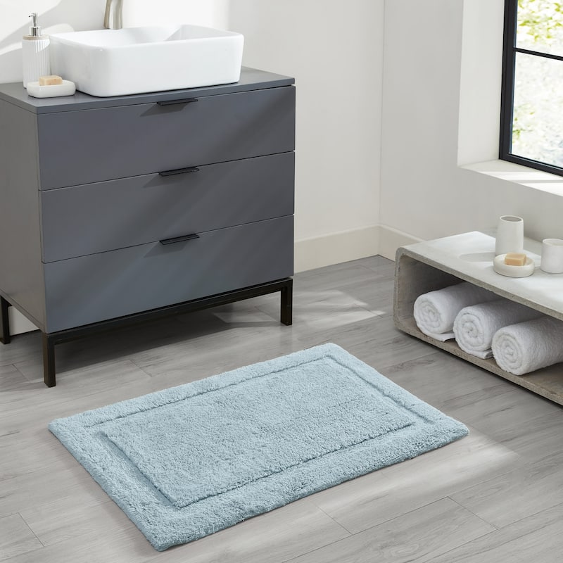 Lydia Border Plush Bath Mat