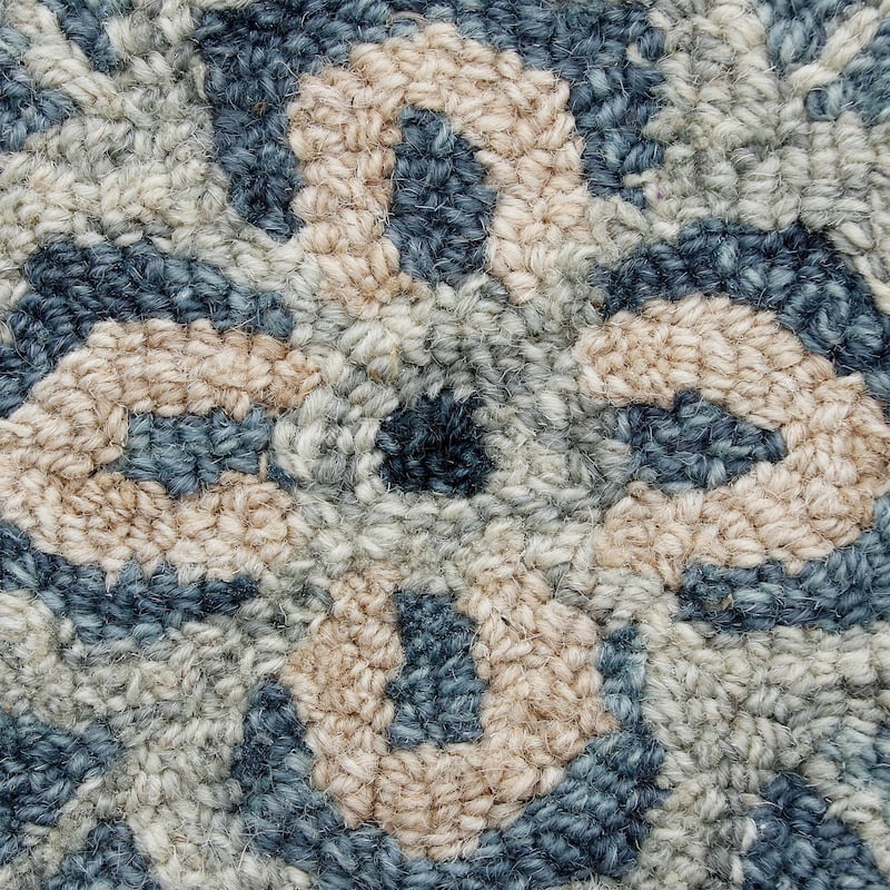 Sevita Rugify Farmhouse Medallion Gray/Blue Hand-Tufted Wool Round Indoor Area Rug