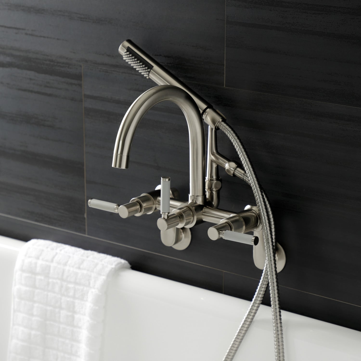 Modern clawfoot tub clearance faucet