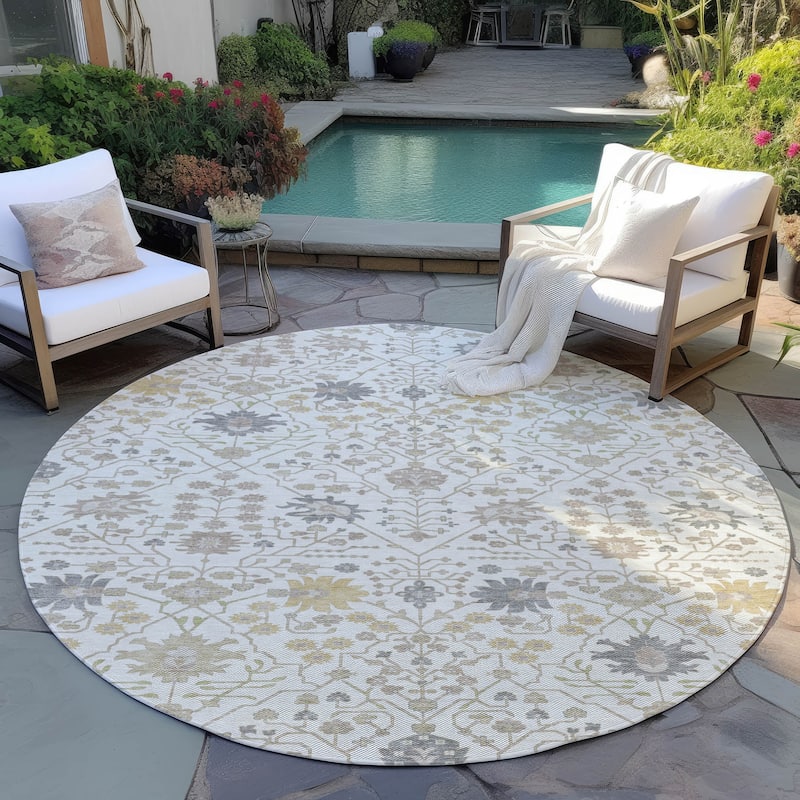Machine Washable Indoor/ Outdoor Global Traditional Chantille Rug - Ivory - 8' x 8'