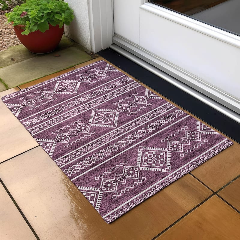 Machine Washable Indoor/ Outdoor Chantille Moroccan Boho Rug - Eggplant - 1'8" x 2'6"
