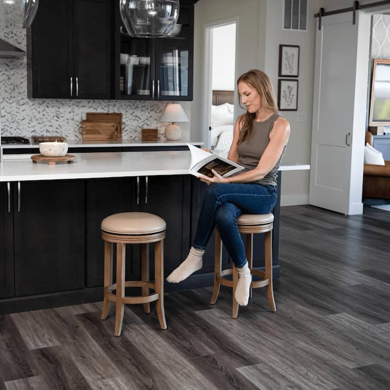 Maven Lane Eva Swivel Kitchen Stool