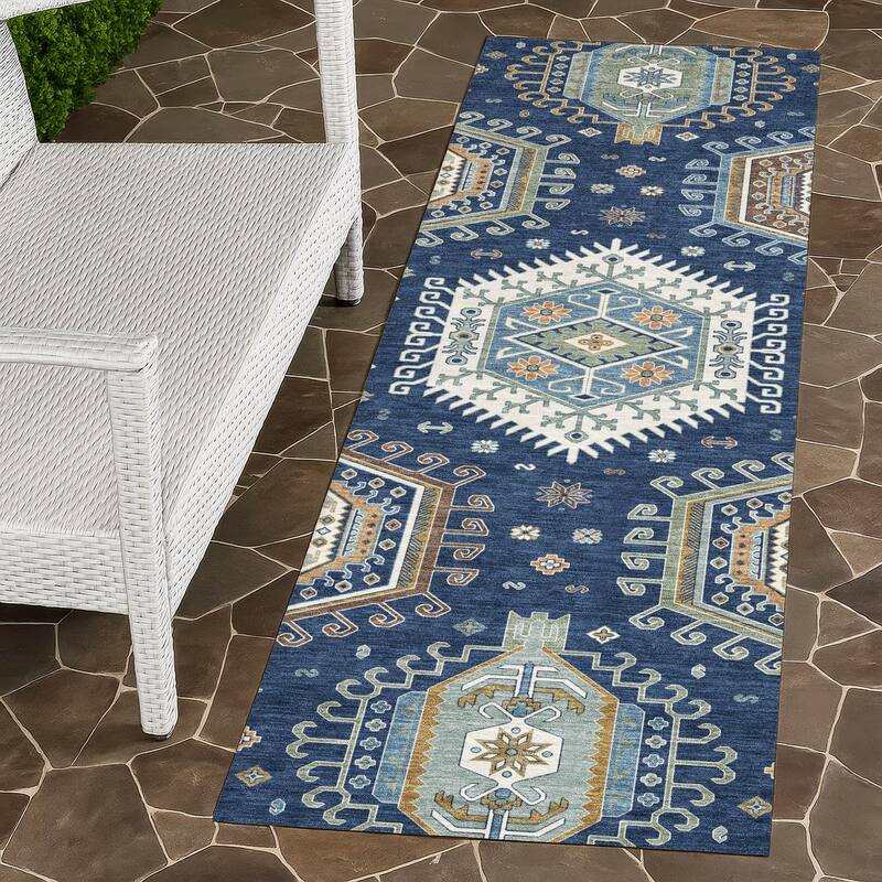 Machine Washable Indoor/ Outdoor Global Akron Chantille Rug - Navy - 2'3" x 7'6"